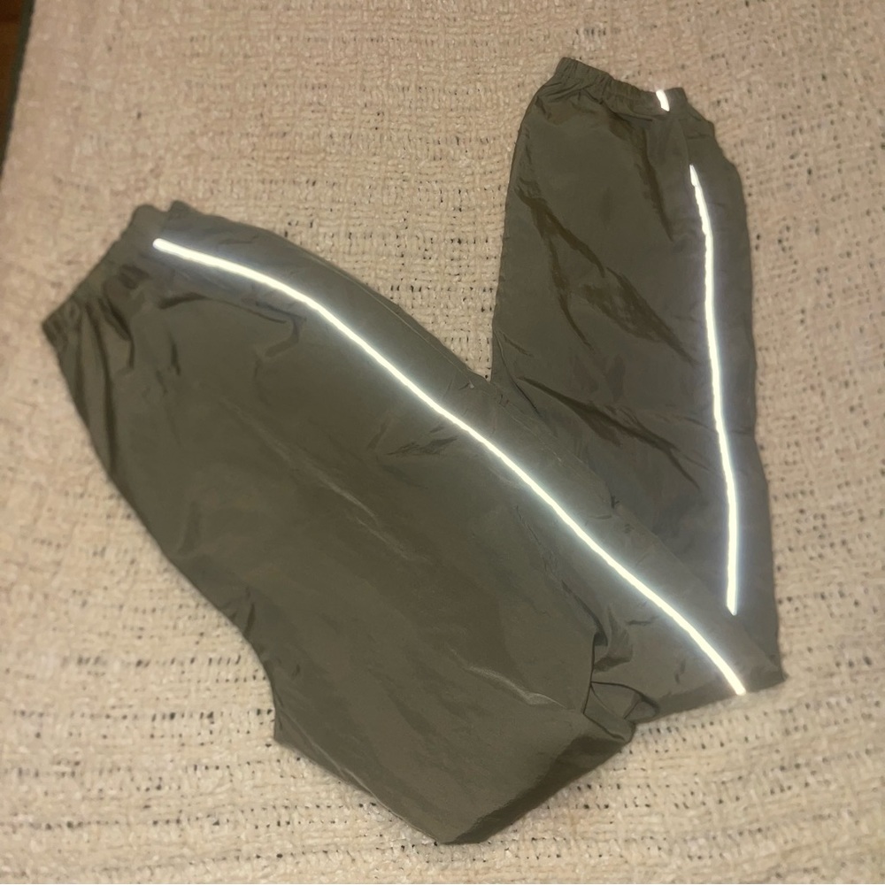 Windbreaker pants